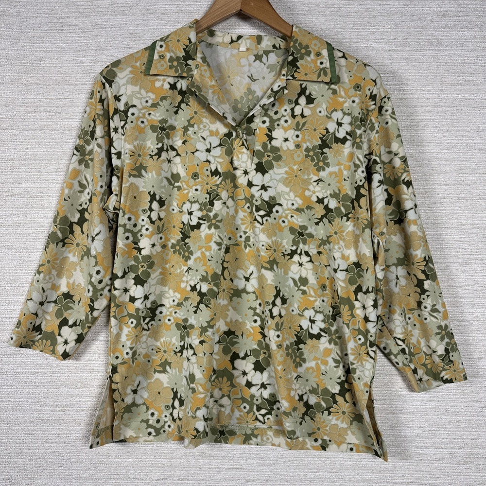 Source Unknown Olive Green and Mustard Floral Button-Front Blouse